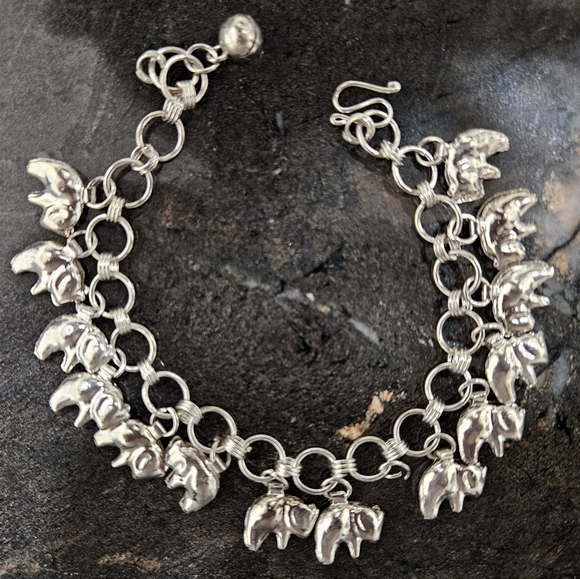 Hand Crafted Jewelry - Silver BEARS CHARM BRACELET vintage new artisan handmade Indian silver bear